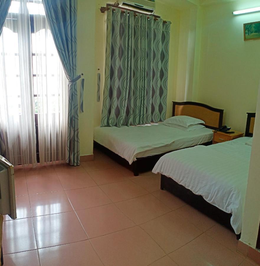 Cat Phu Hotel Buon Ma Thuot Exterior photo
